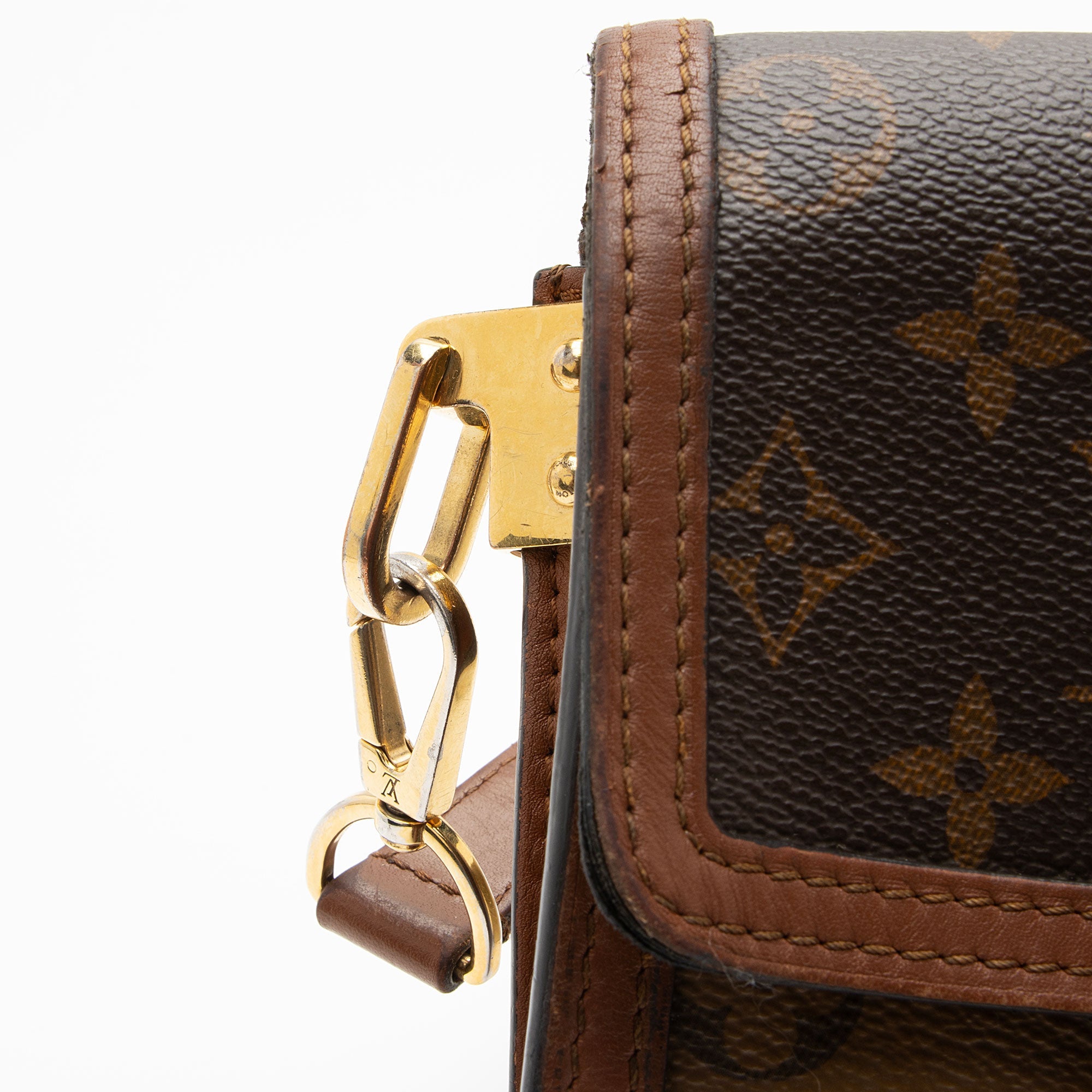 Louis Vuitton Reverse Monogram Mini Dauphine Shoulder Bag (SHF-dz9N6Z)