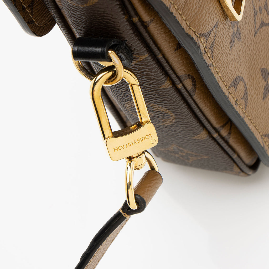Louis Vuitton Reverse Monogram Pochette Metis Shoulder Bag (SHF-e1WwRE)