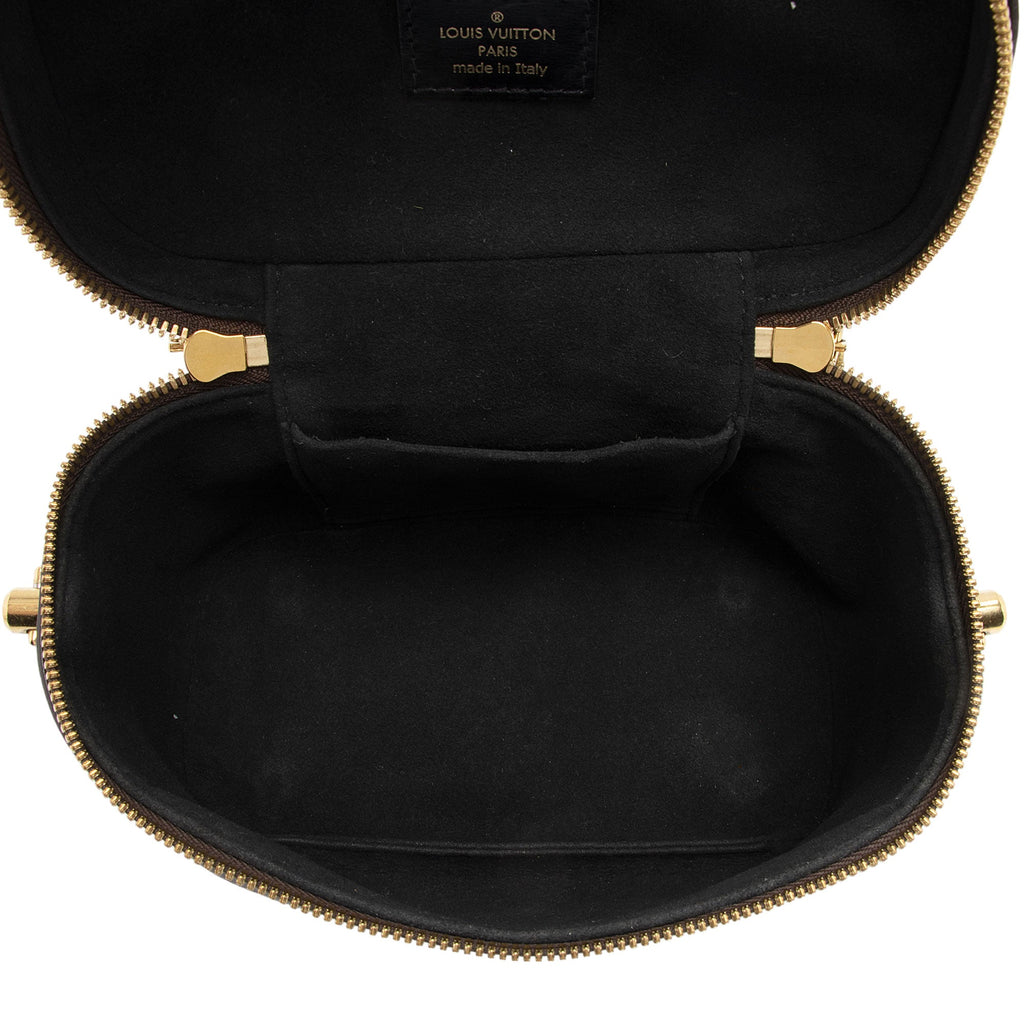 Louis Vuitton Reverse Monogram Vanity PM Shoulder Bag (SHF-yR0z4g)