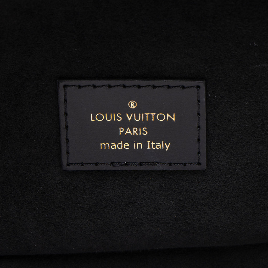 Louis Vuitton Reverse Monogram Vanity PM Shoulder Bag (SHF-ytXczE)