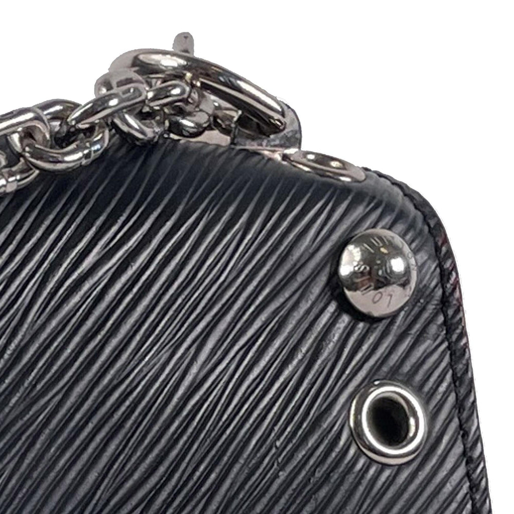 Louis Vuitton Studded Epi Twist MM (SHG-iyaUjK)