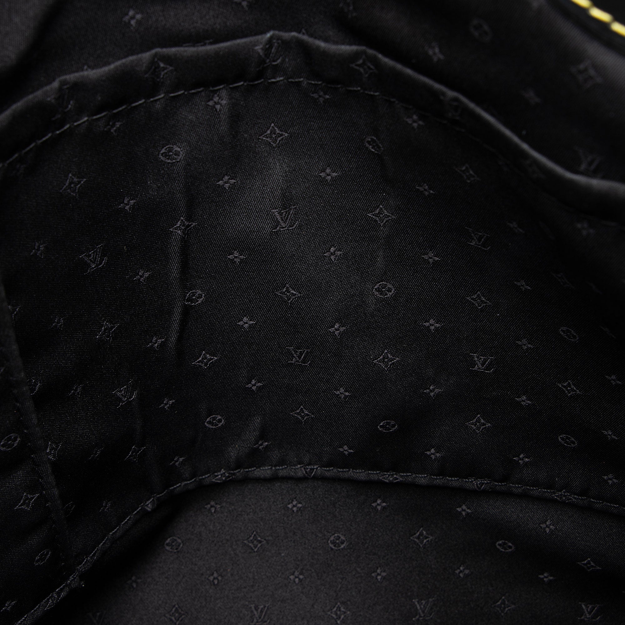 Louis Vuitton Suhali Leather Le Majestueux Tote