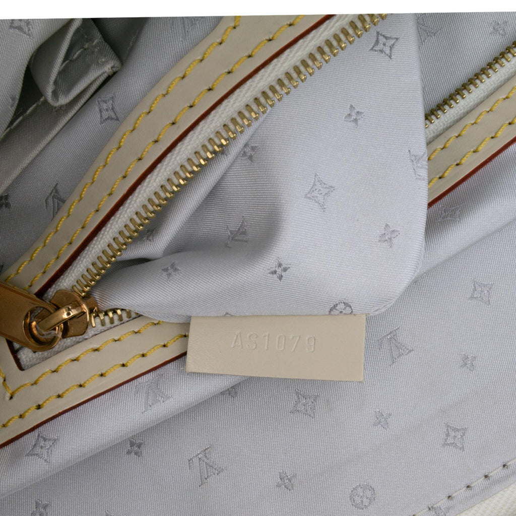 Louis Vuitton Suhali Lockit MM