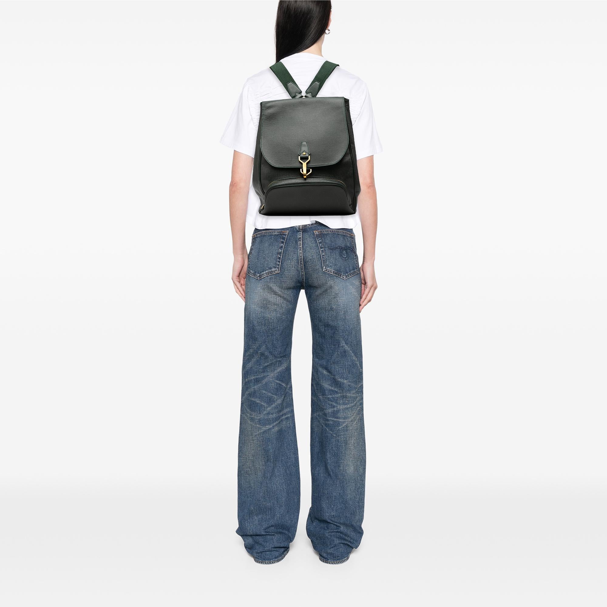 Louis Vuitton Taiga Cassiar