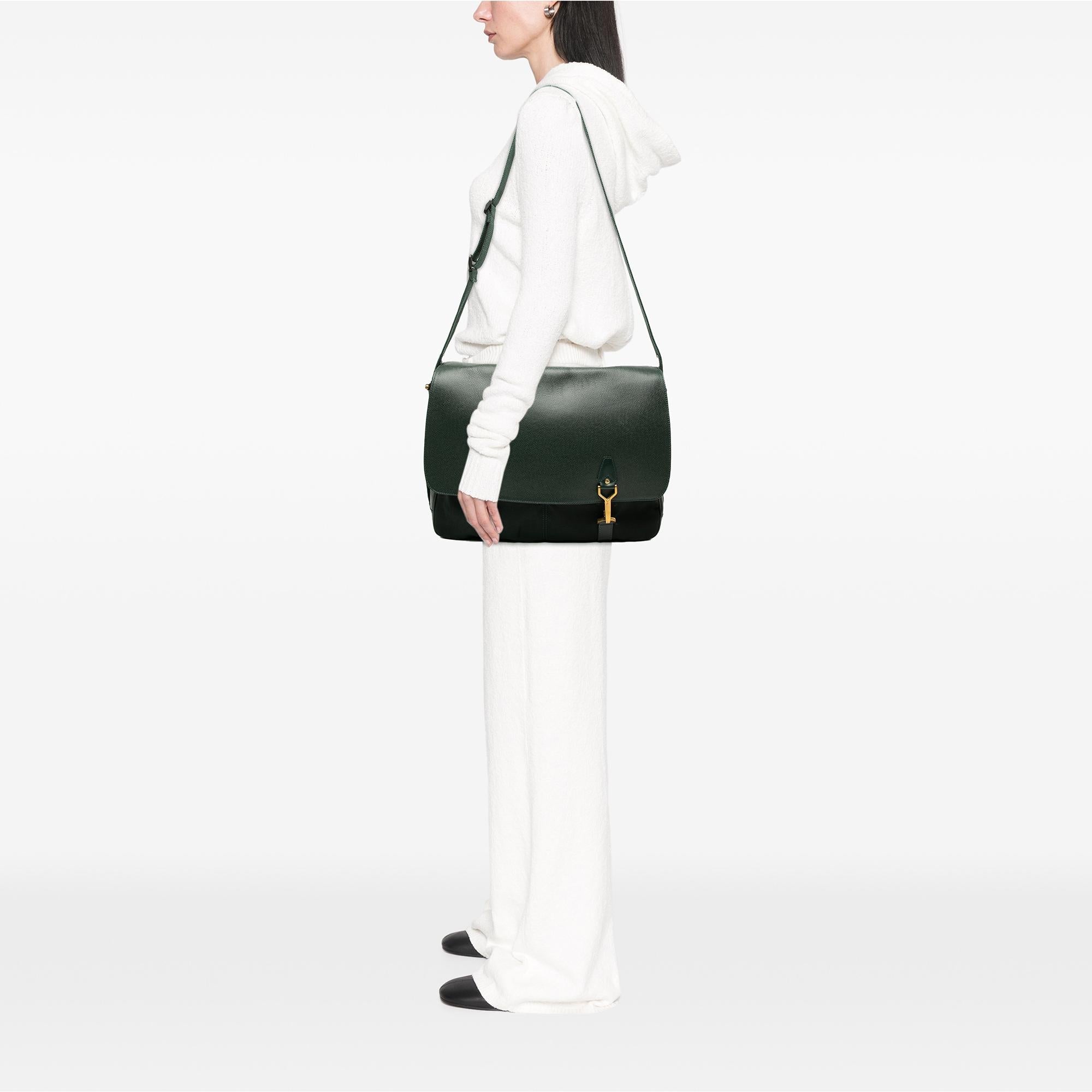 Louis Vuitton Taiga Dersou