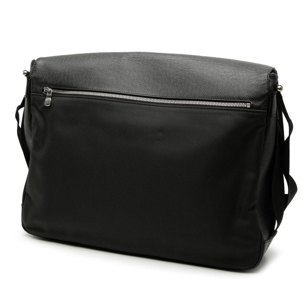 Louis Vuitton Taiga Dersou