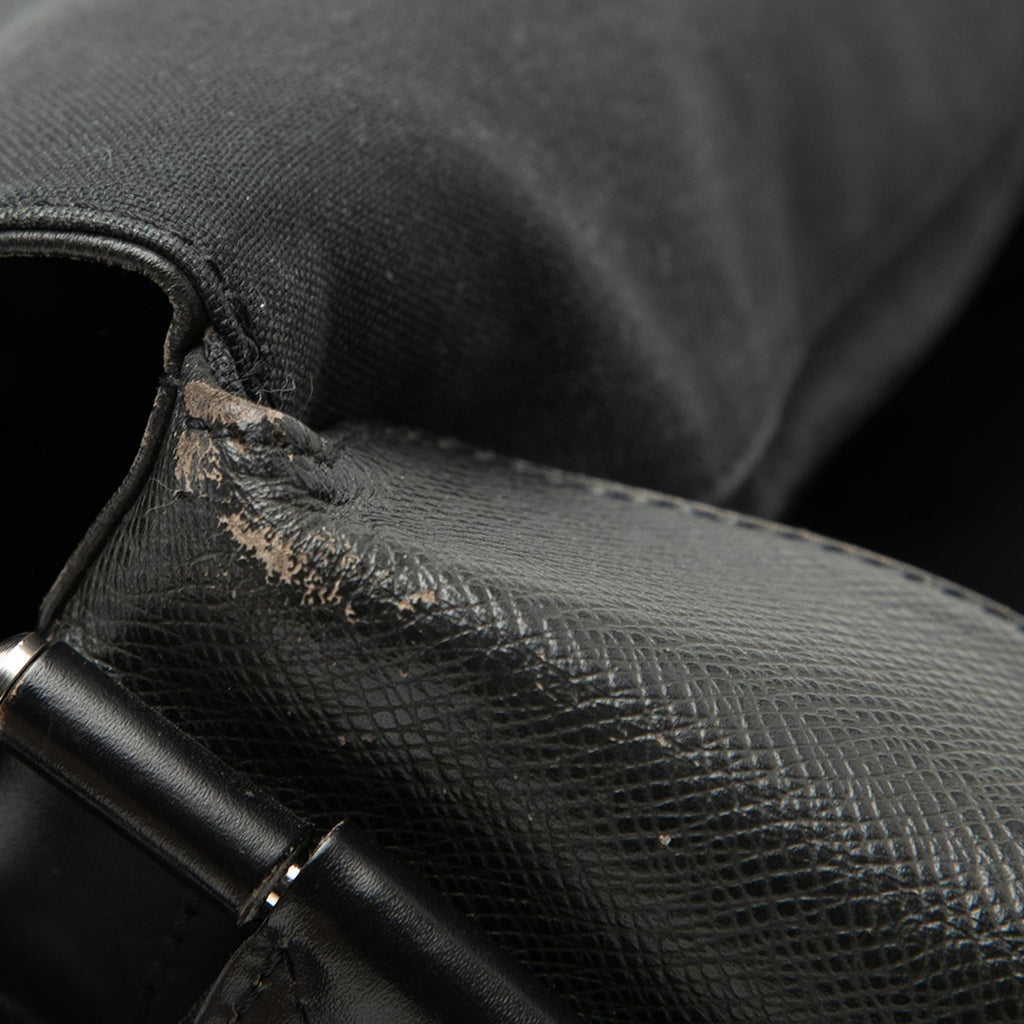 Louis Vuitton Taiga Dersou