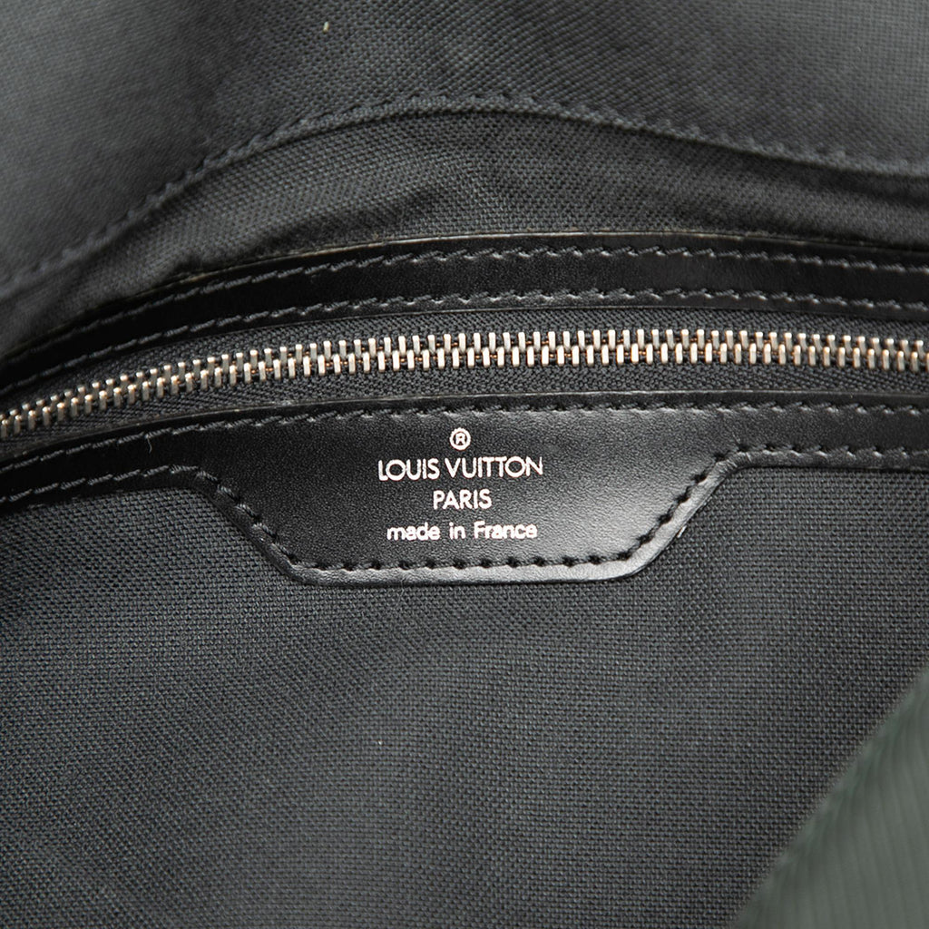 Louis Vuitton Taiga Dersou