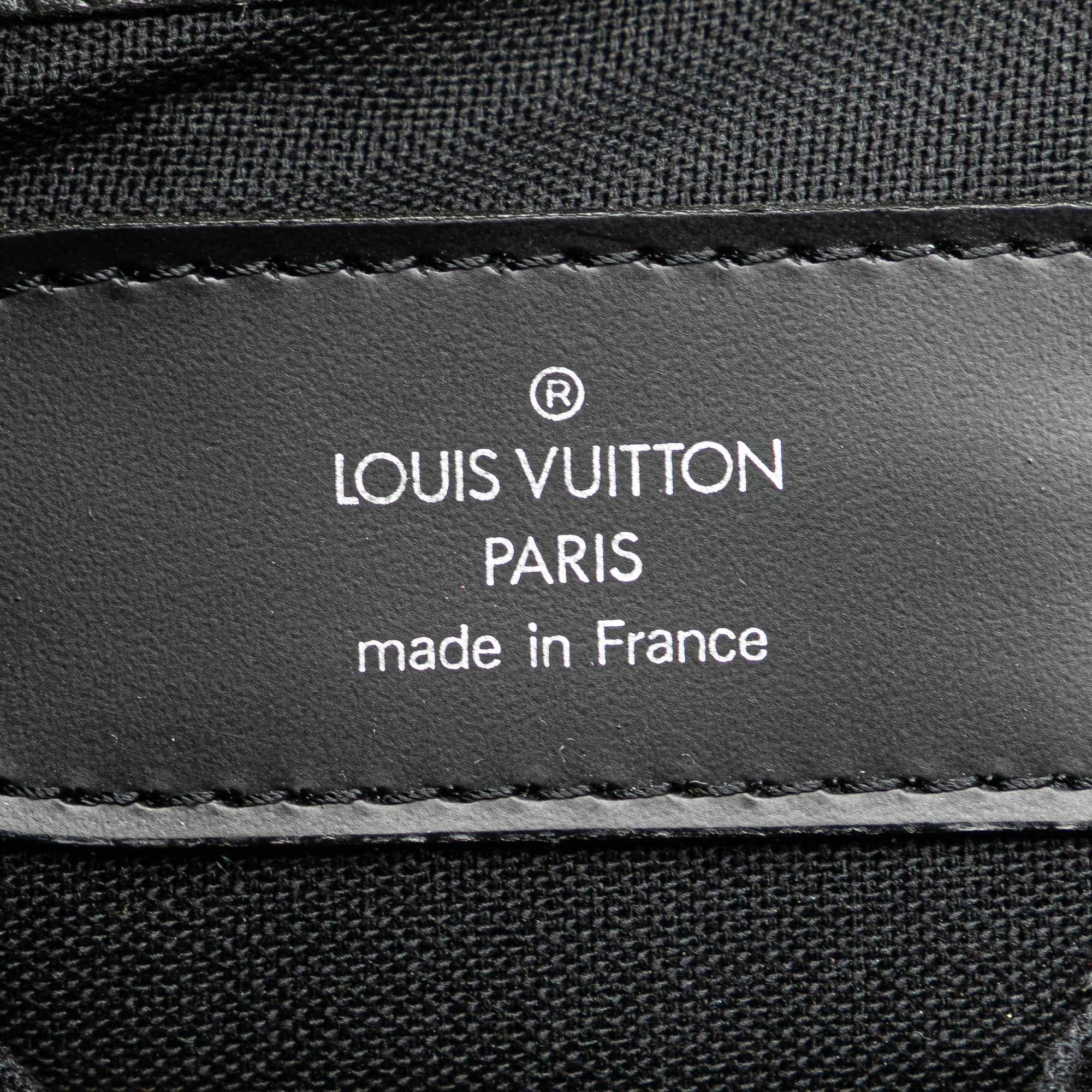 Louis Vuitton Taiga Kasbek PM