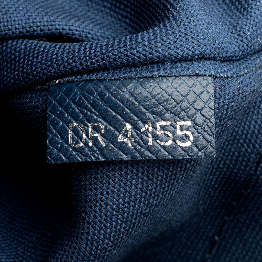 Louis Vuitton Taiga Leather Grigori PM Messenger