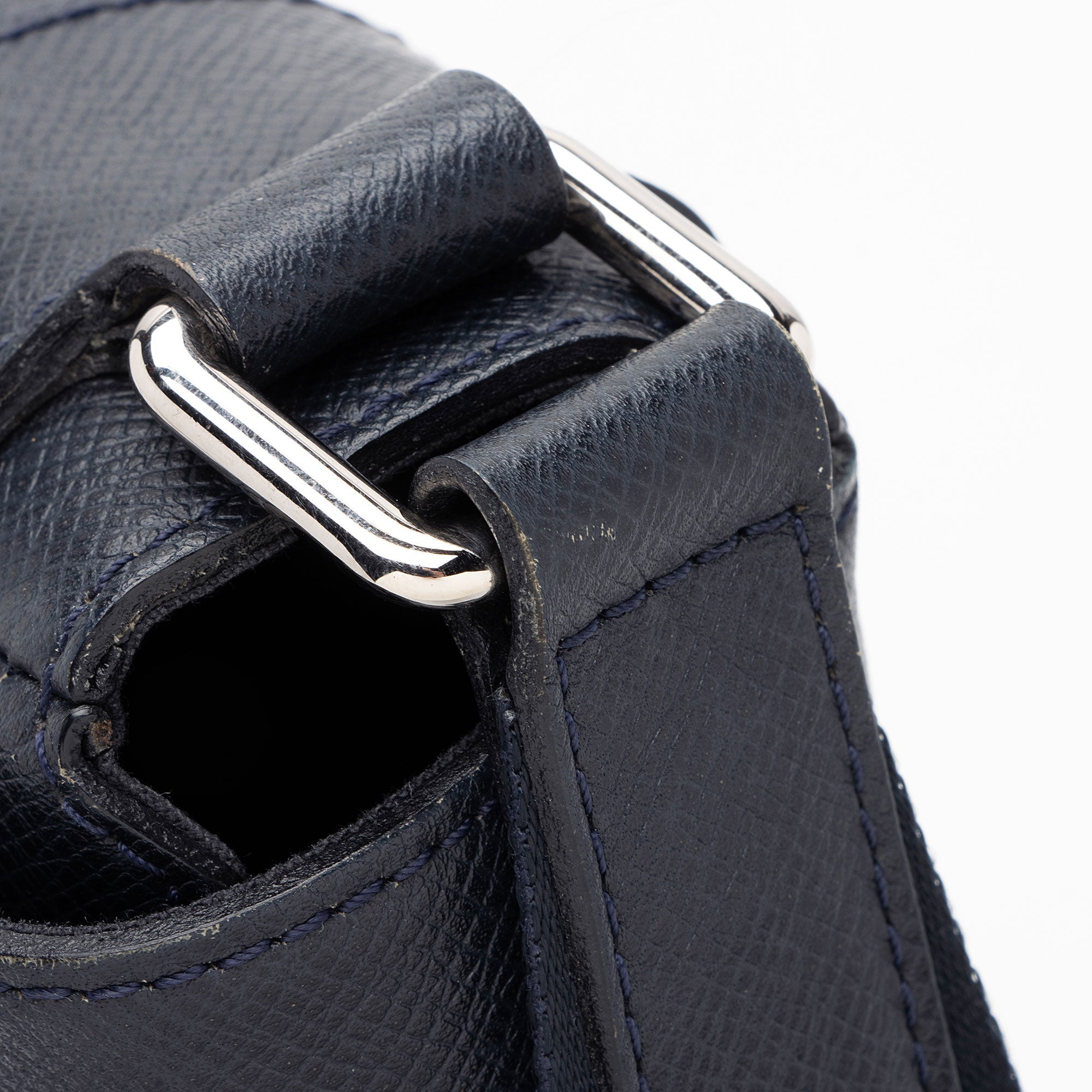 Louis Vuitton Taiga Leather Roman PM Messenger