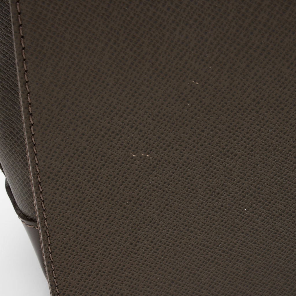 Louis Vuitton Taiga Leather Viktor Messenger