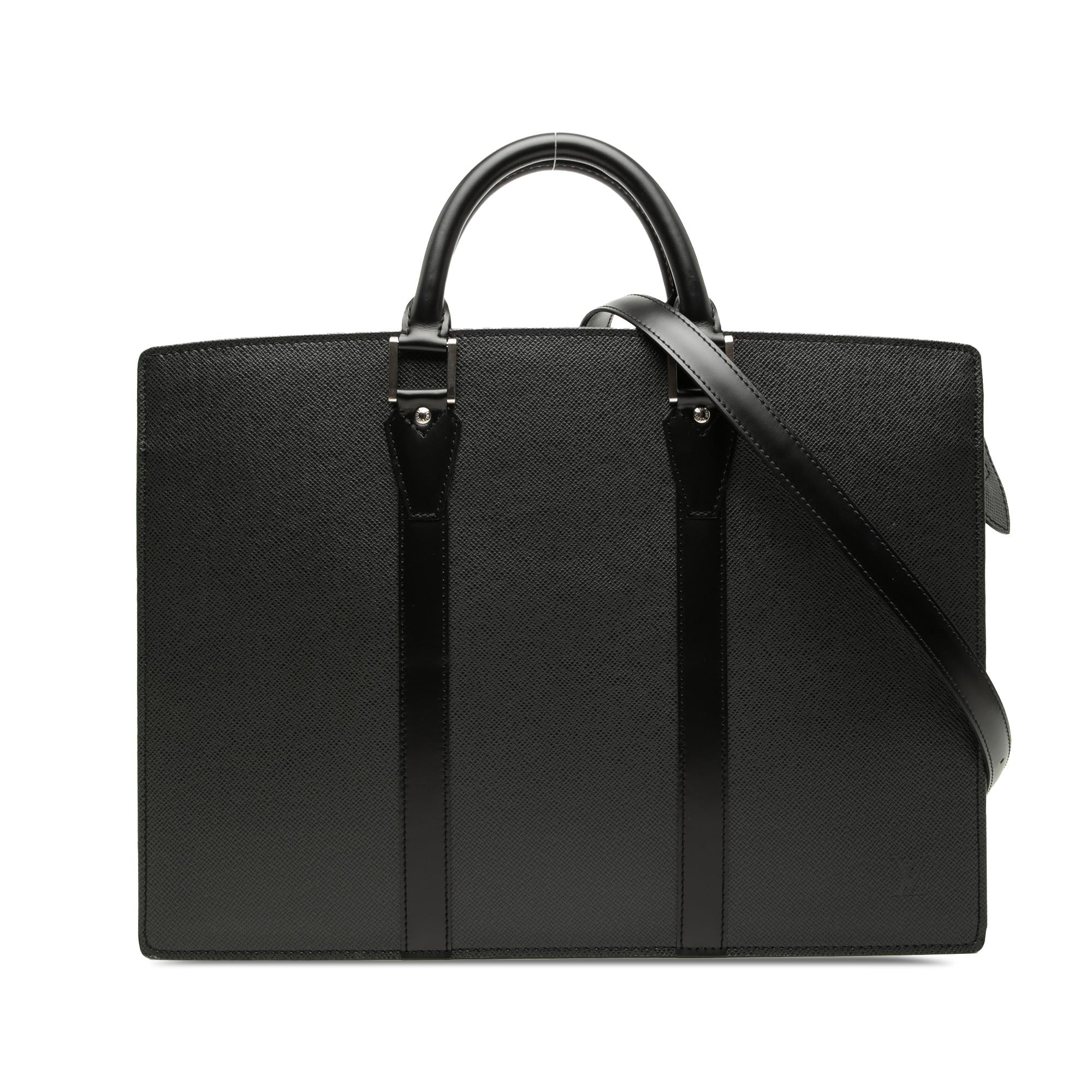 Louis Vuitton Taiga Lozan