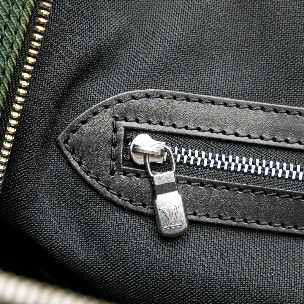 Louis Vuitton Taiga Nevski