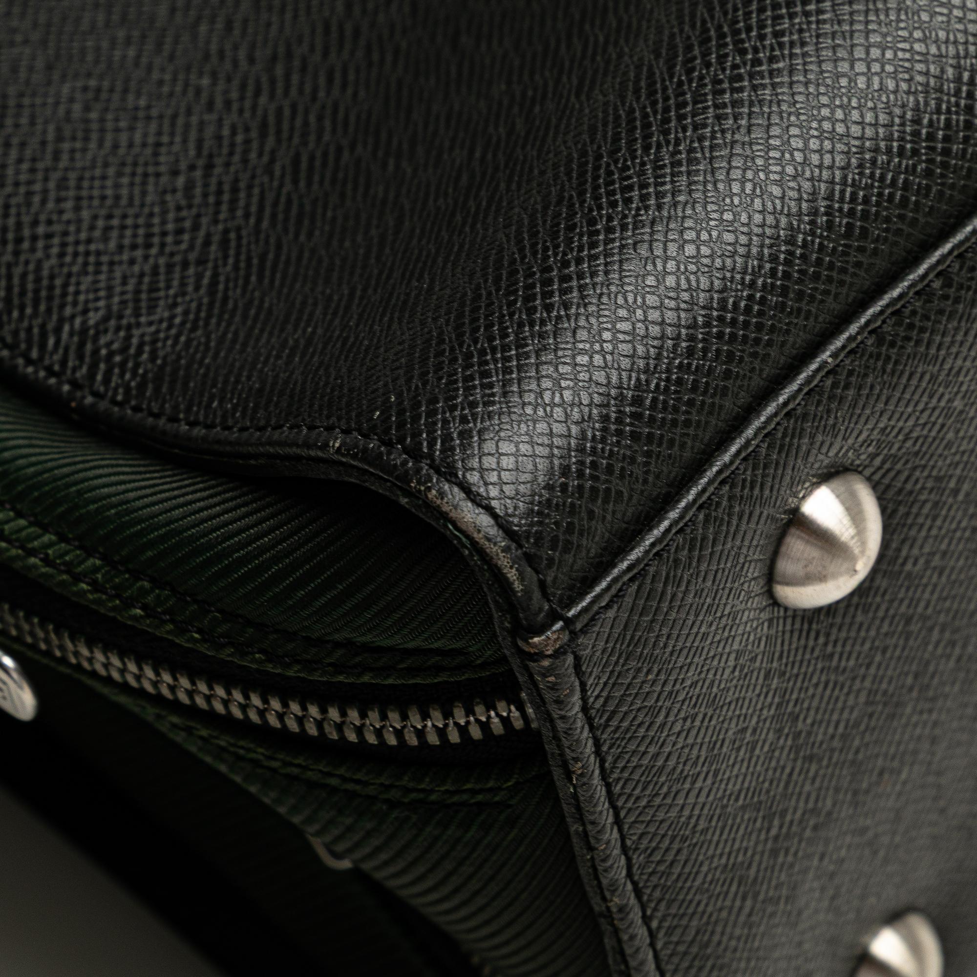 Louis Vuitton Taiga Nevski