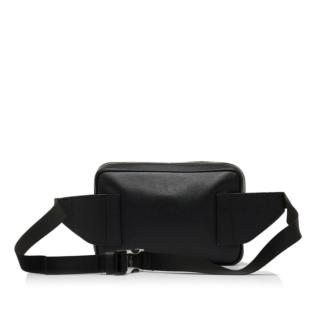 Louis Vuitton Taiga Outdoor Bumbag