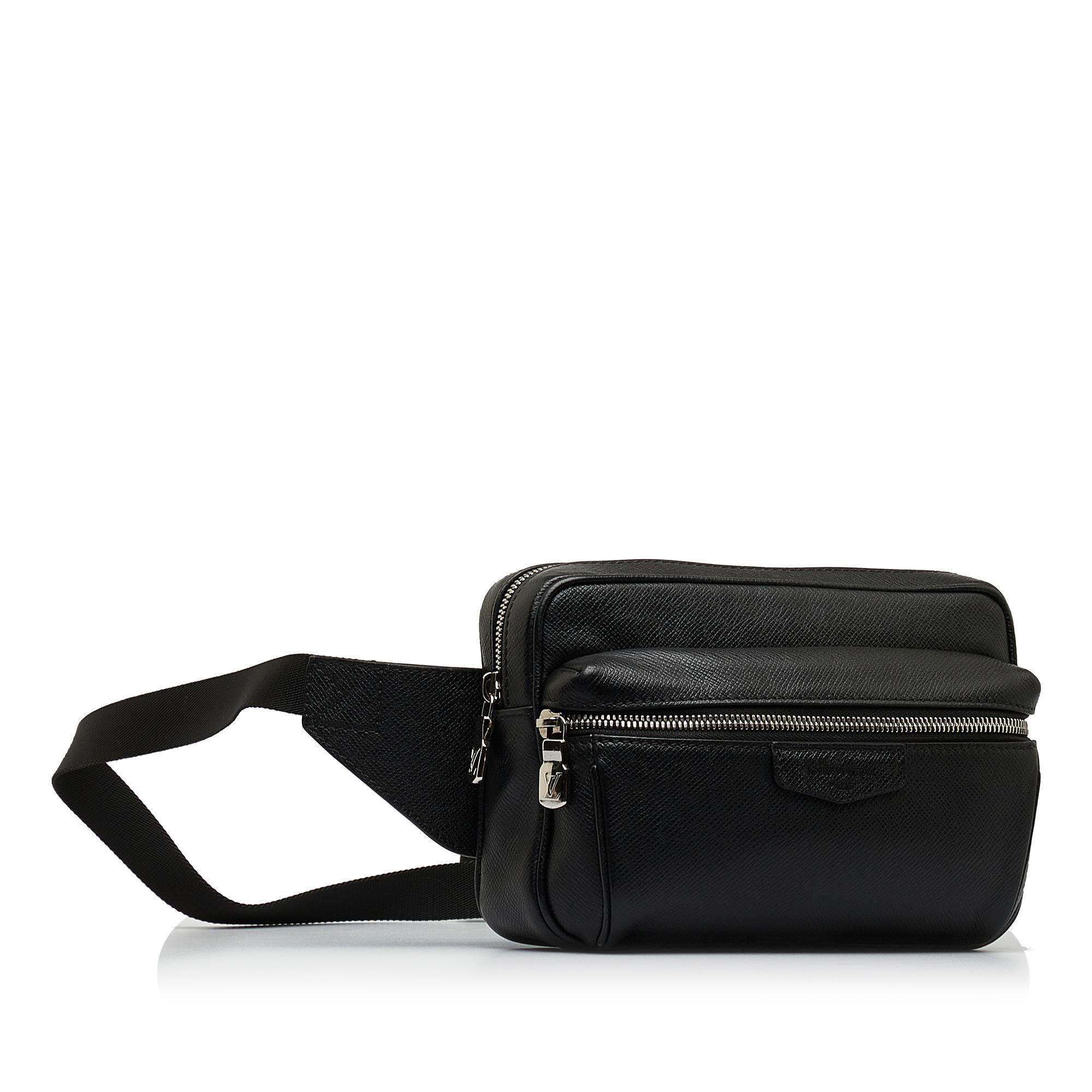 Louis Vuitton Taiga Outdoor Bumbag
