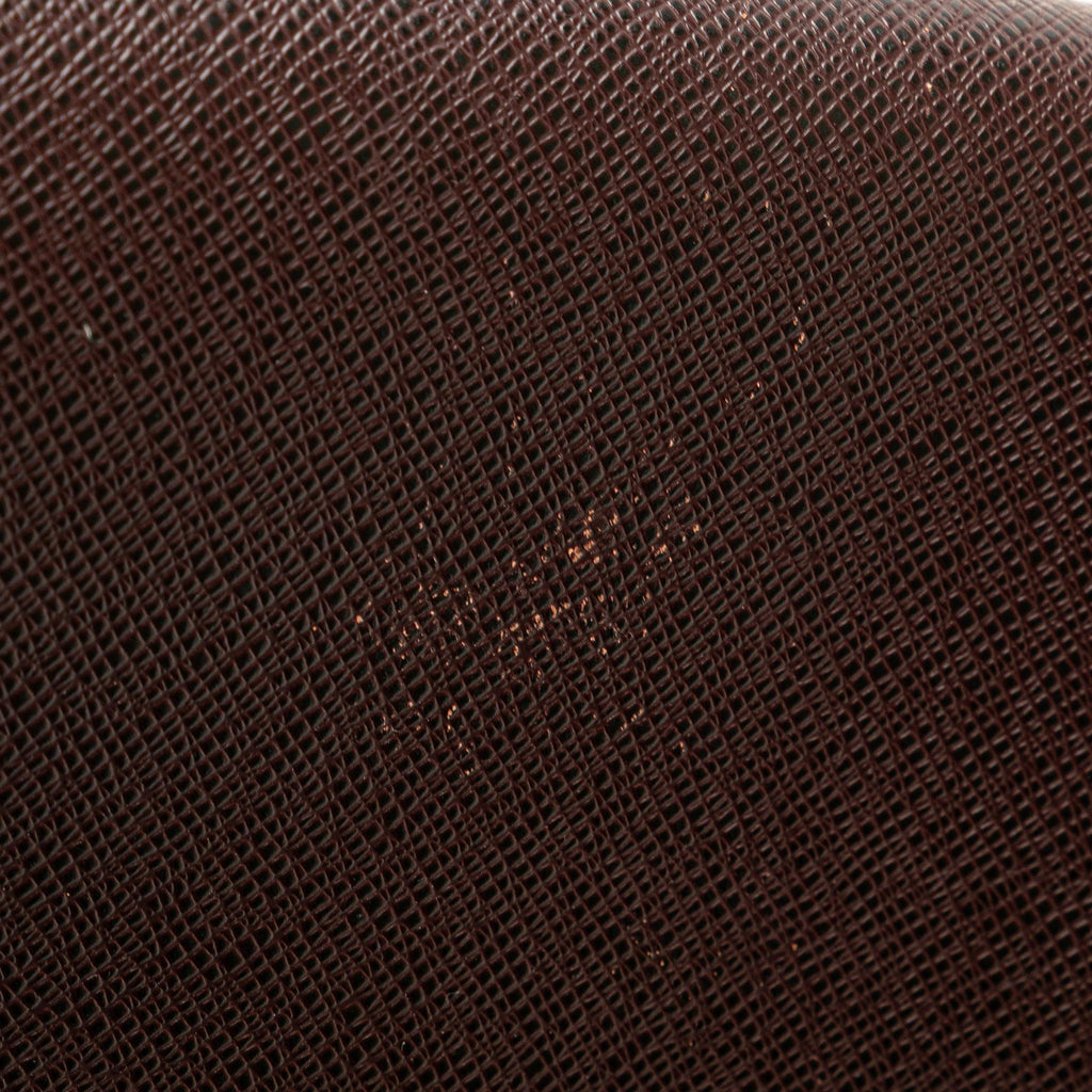 Louis Vuitton Taiga Pochette Baikal