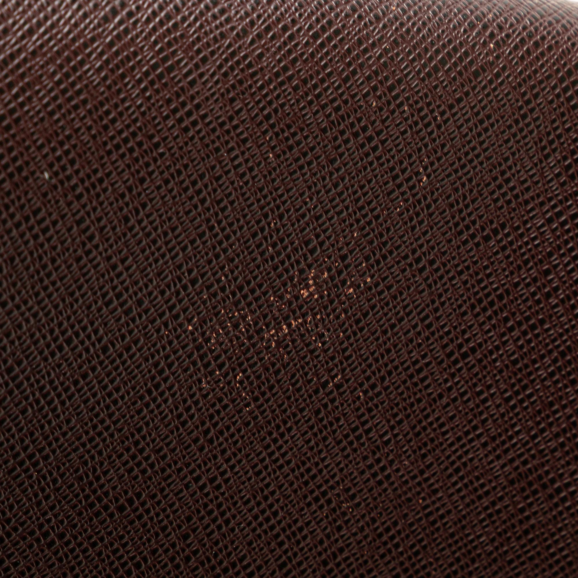 Louis Vuitton Taiga Pochette Baikal