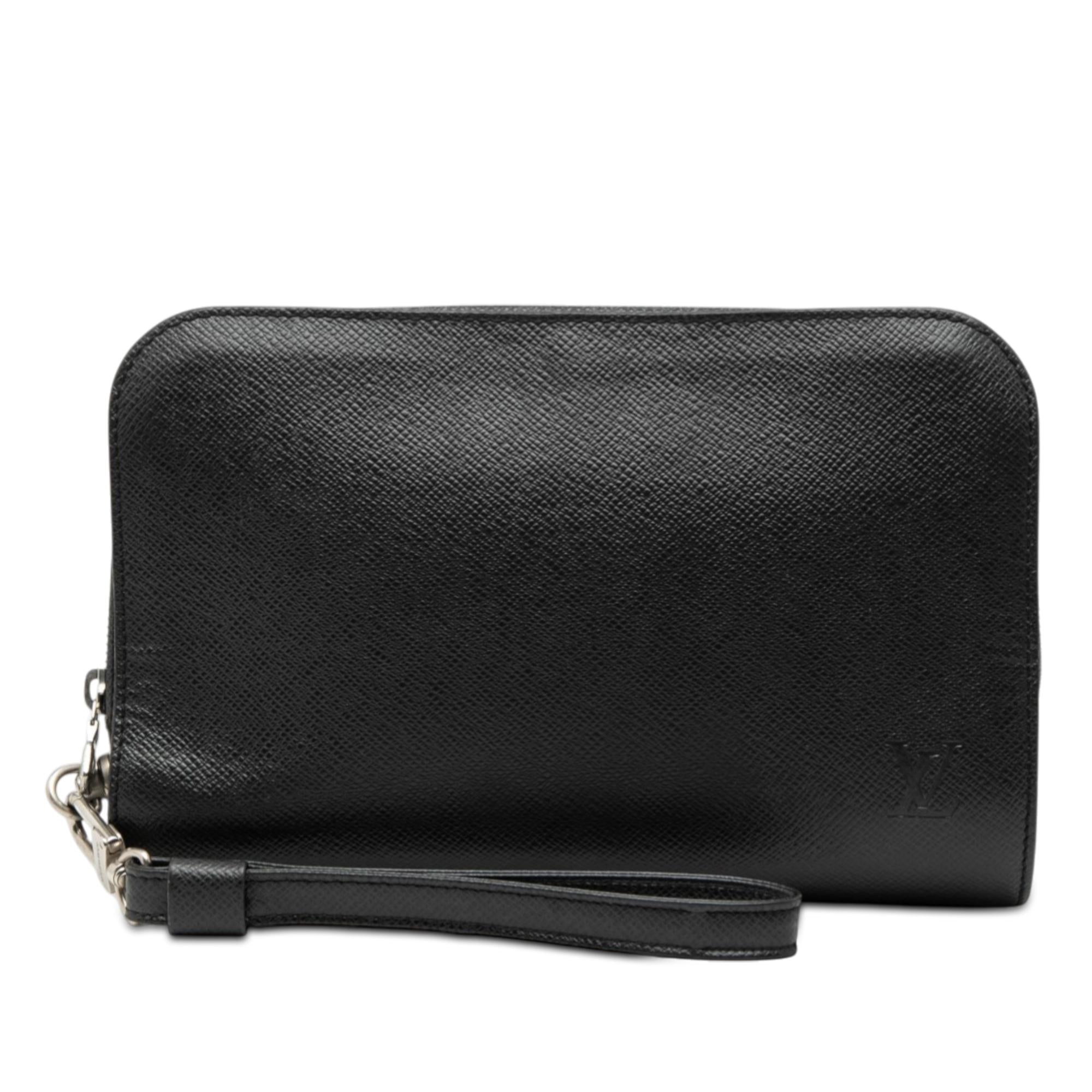 Louis Vuitton Taiga Pochette Baikal