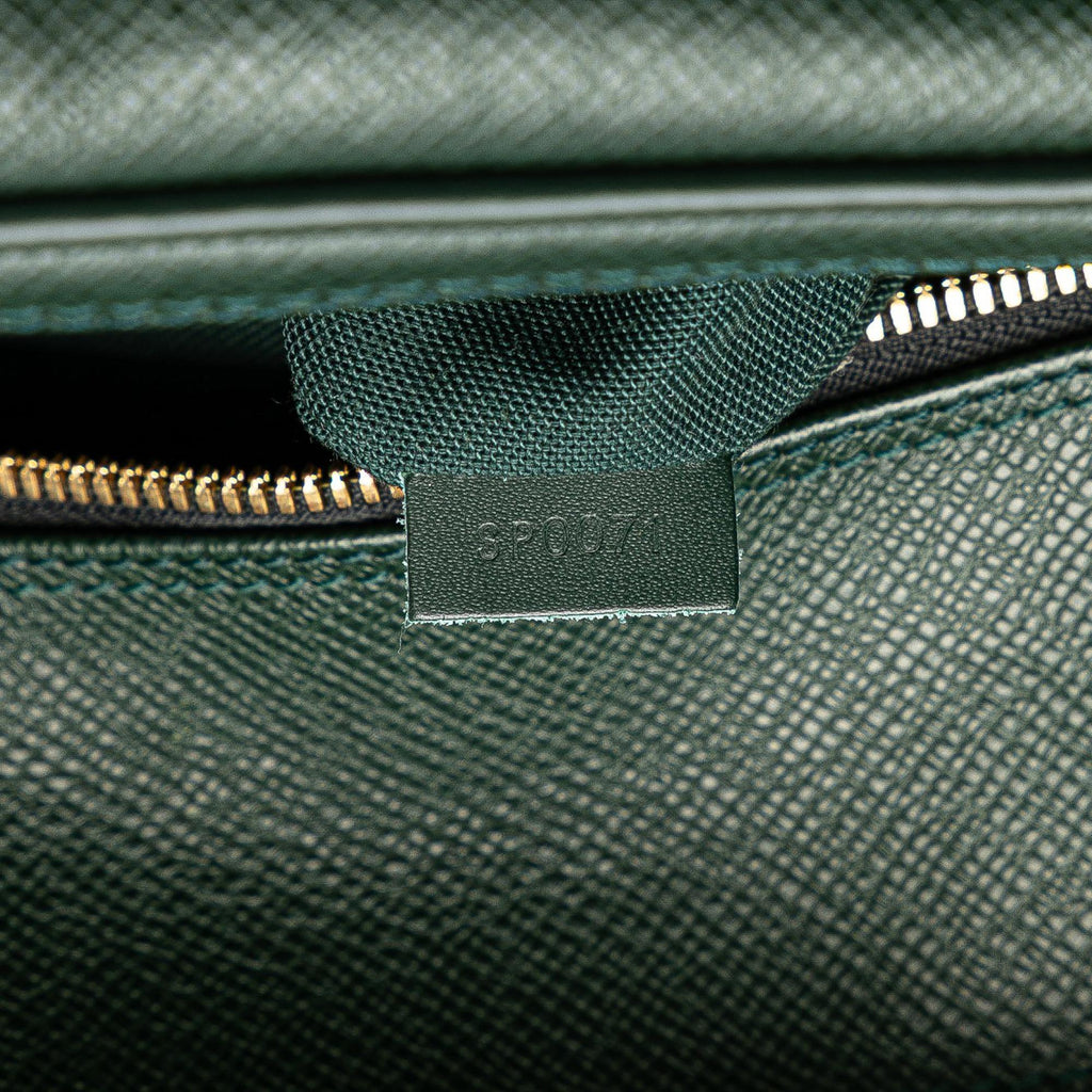 Louis Vuitton Taiga Reporter PM