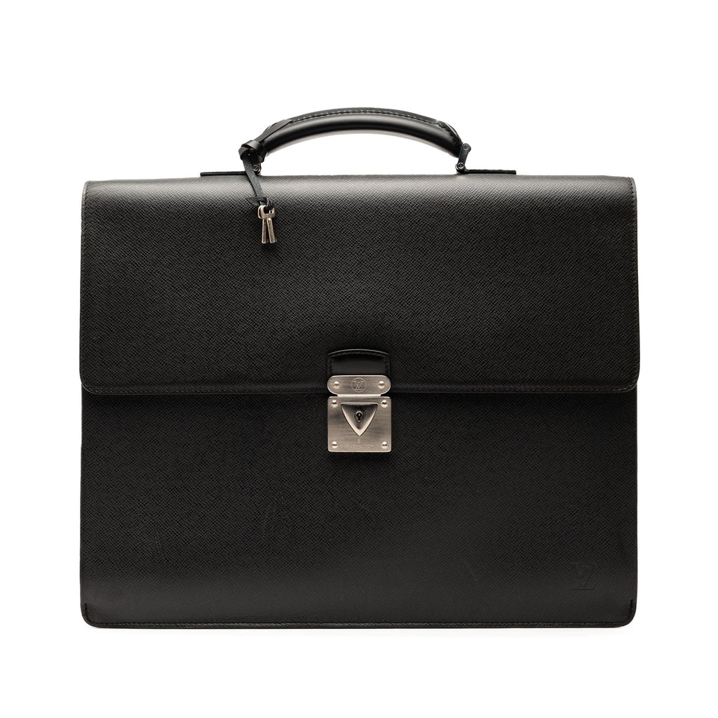 Louis Vuitton Taiga Robusto 2