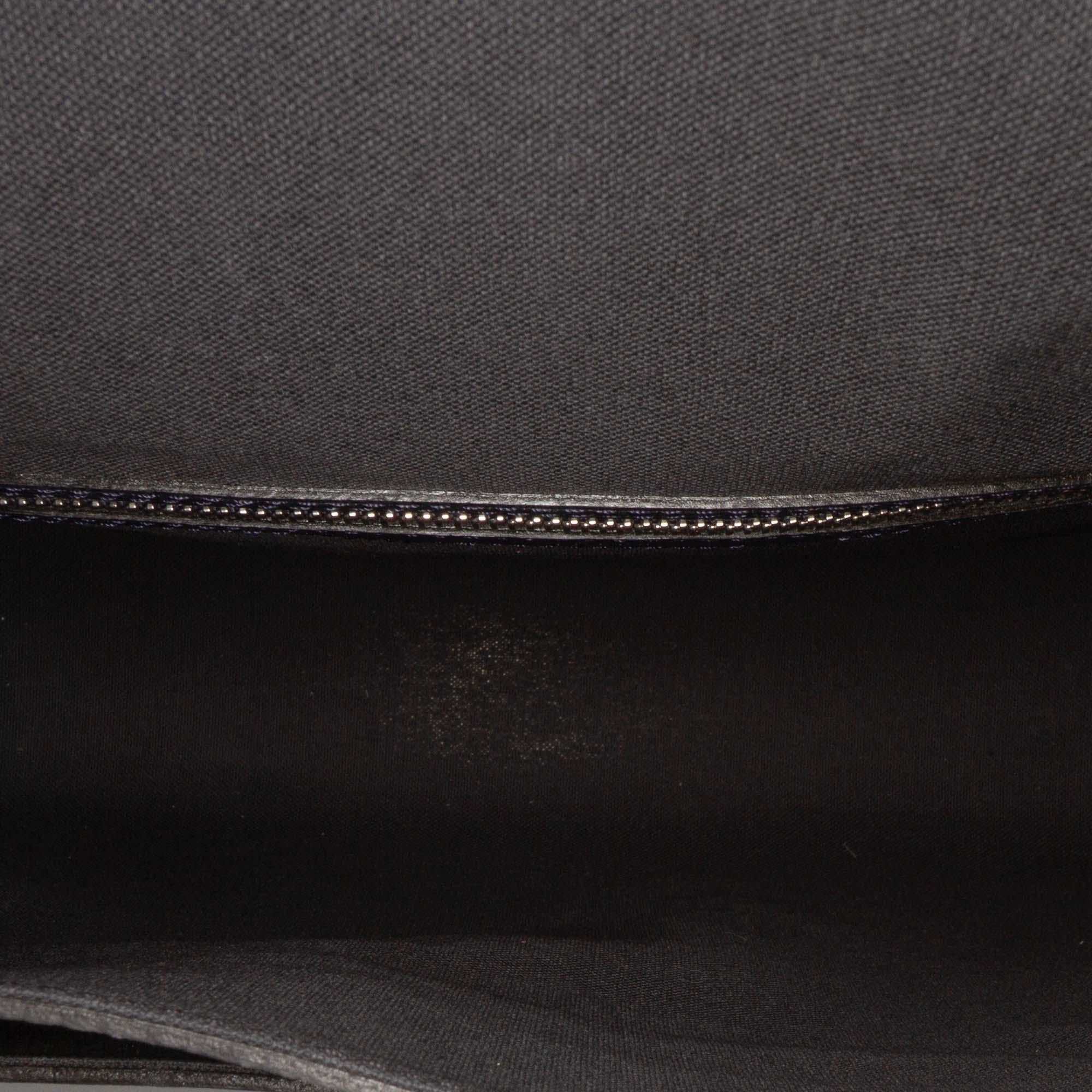 Louis Vuitton Taiga Roman MM
