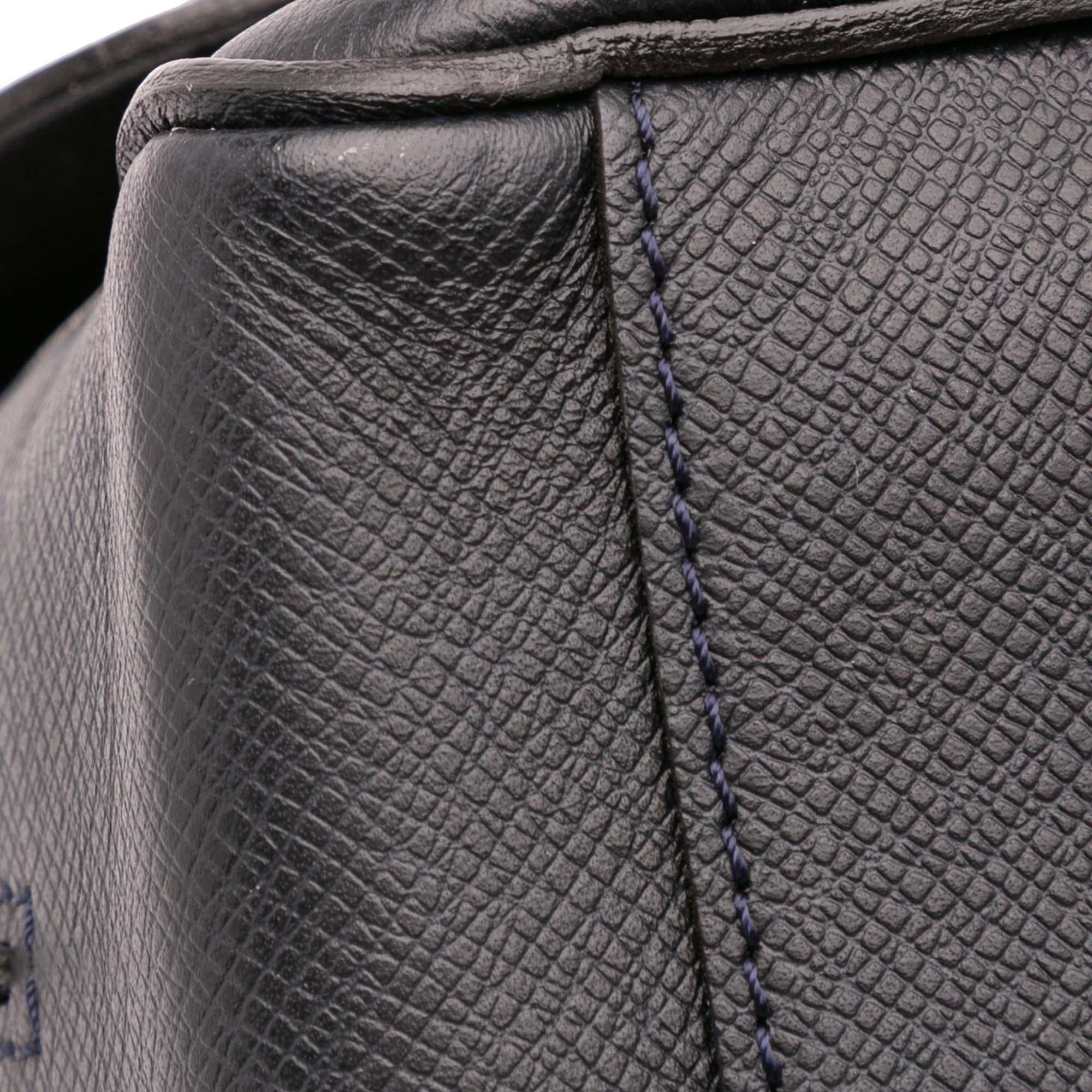 Louis Vuitton Taiga Roman MM