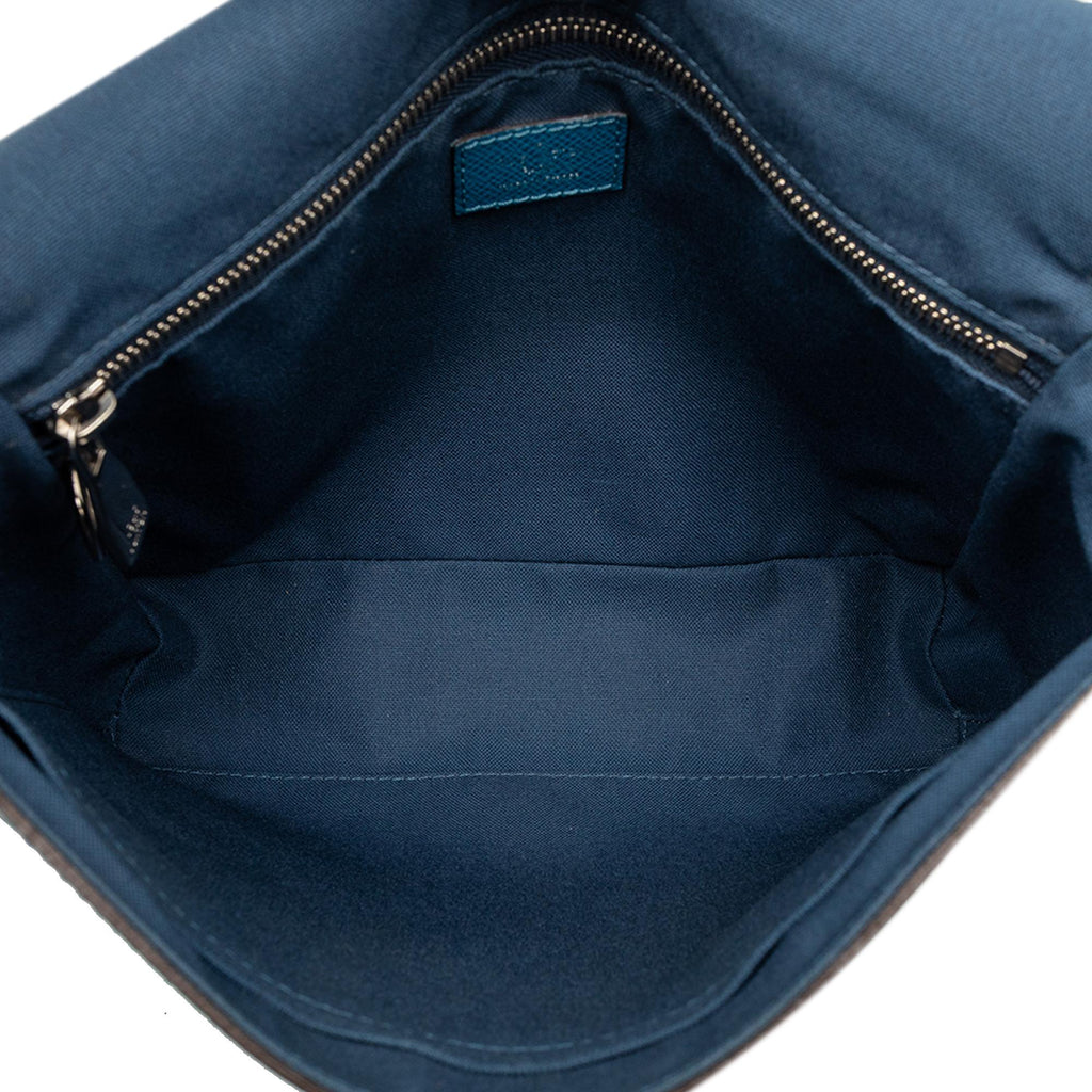 Louis Vuitton Taiga Roman PM