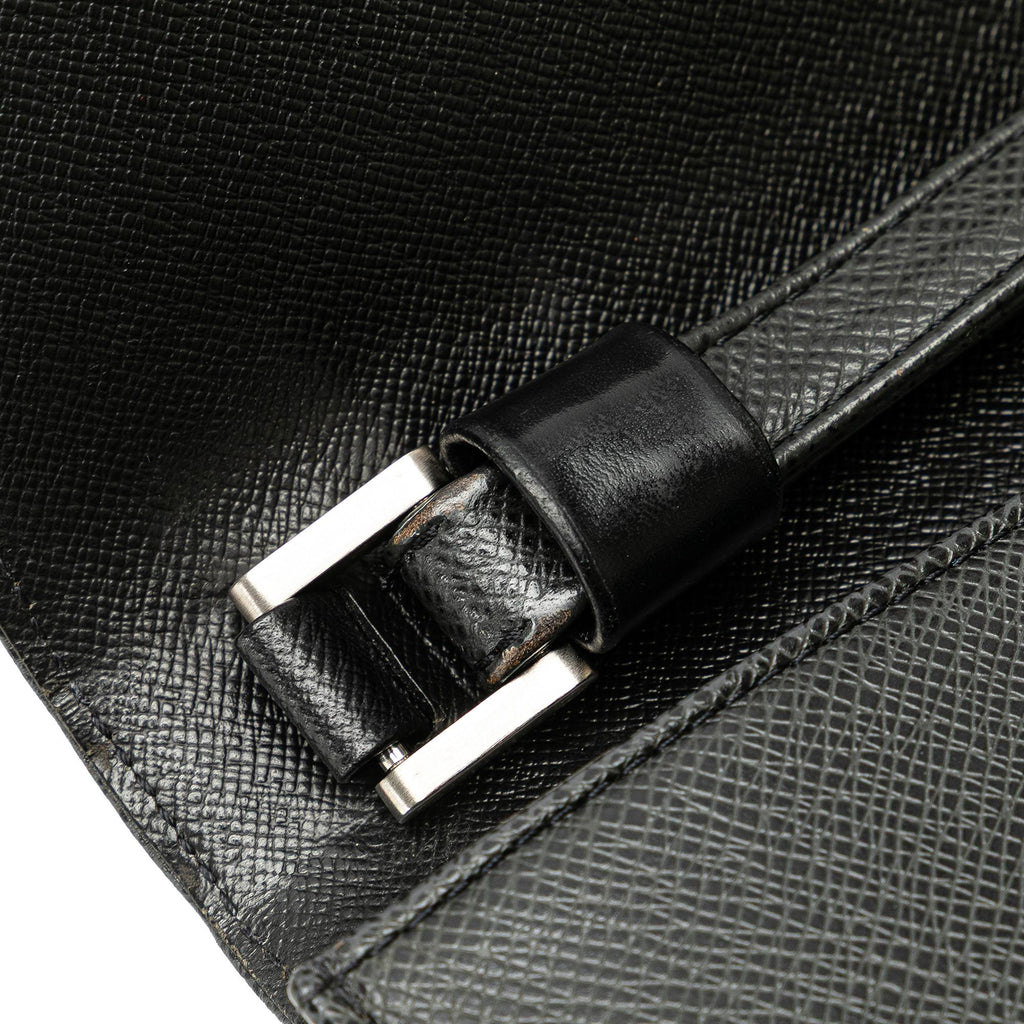 Louis Vuitton Taiga Selenga