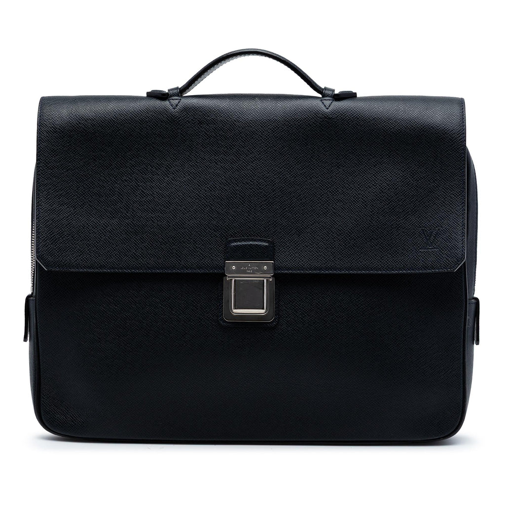 Louis Vuitton Taiga Vassili PM