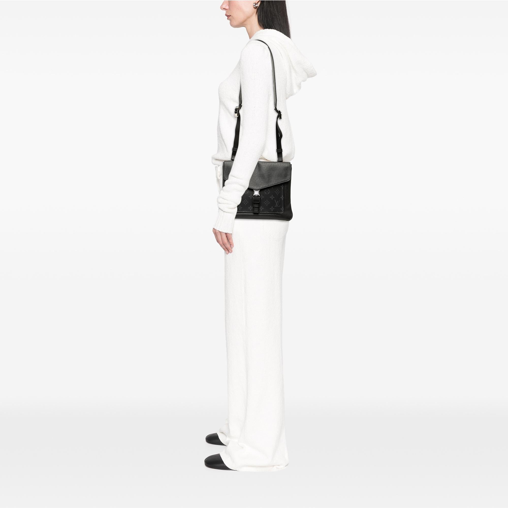 Louis Vuitton Taigarama Outdoor Flap Messenger