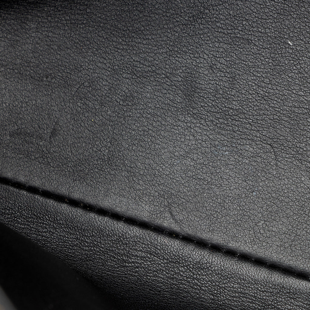 Louis Vuitton Veau Nuage Calfskin Milla MM Tote