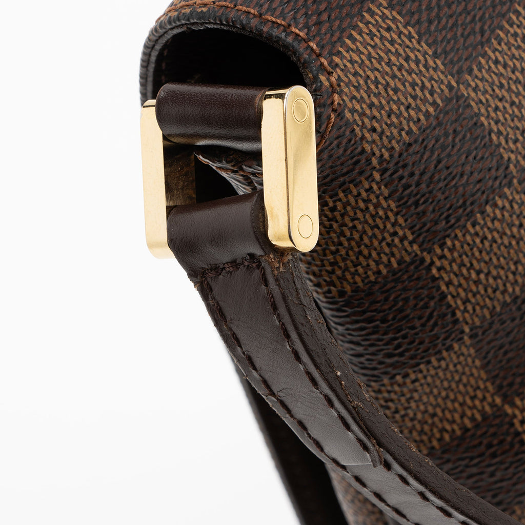 Louis Vuitton Vintage Damier Ebene Musette Salsa Shoulder Bag (SHF-HNbUxm)