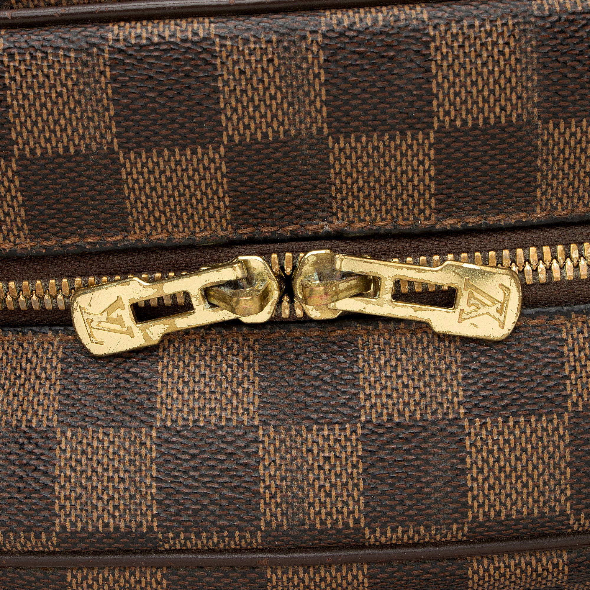 Louis Vuitton Vintage Damier Ebene Nolita MM Satchel (SHF-EdJeCk)