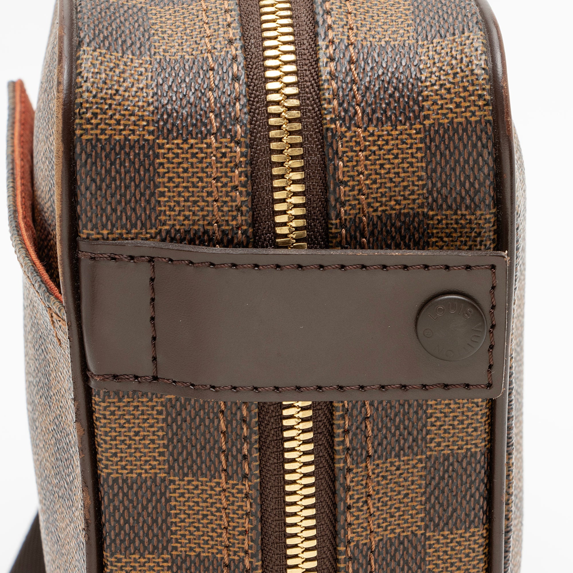 Louis Vuitton Vintage Damier Ebene Olav PM Messenger