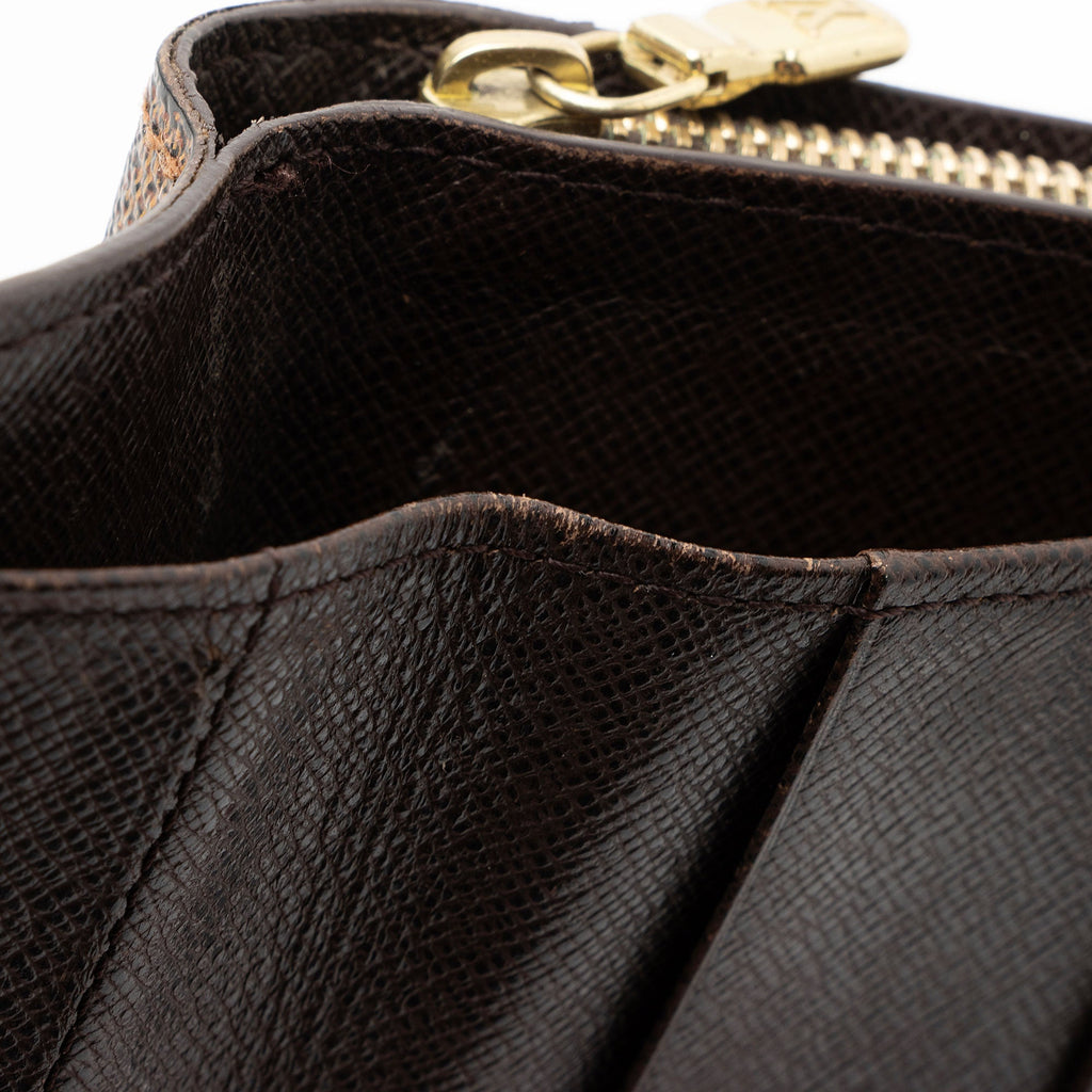 Louis Vuitton Vintage Damier Ebene Zipped Compact Wallet