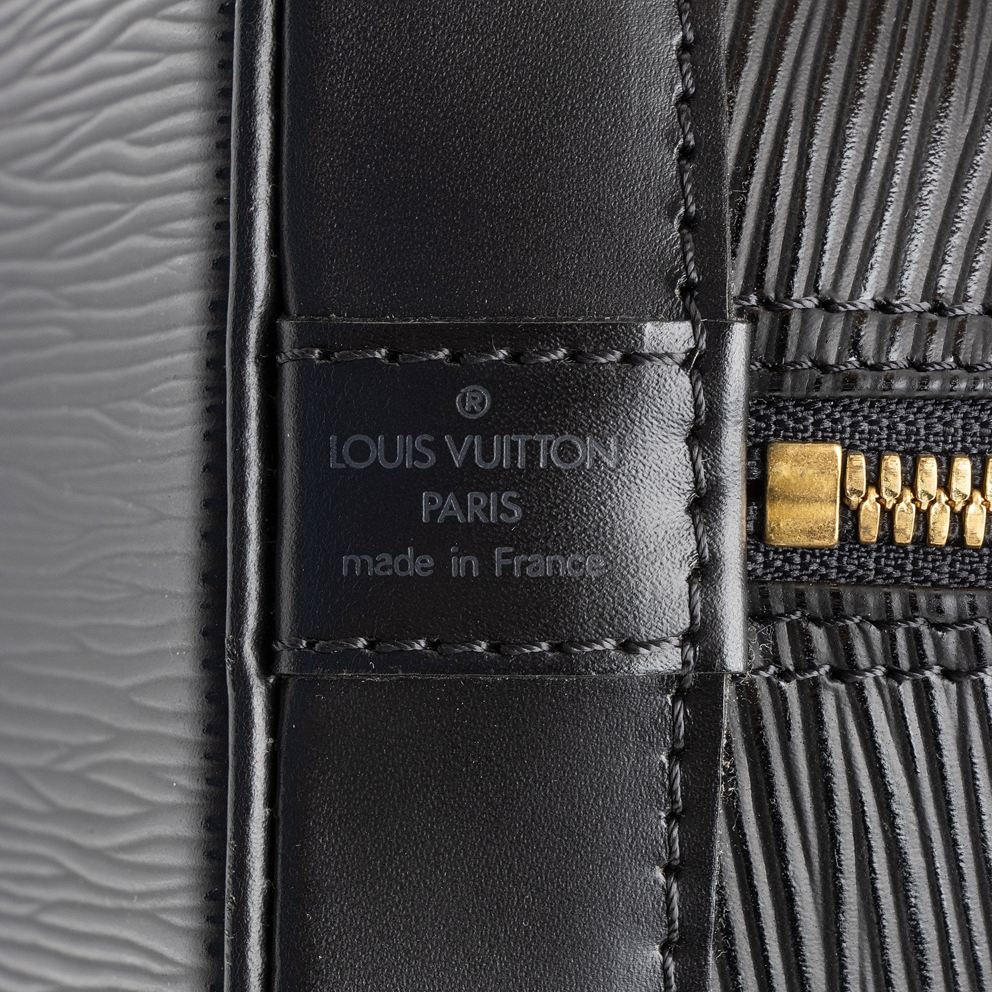 Louis Vuitton Vintage Epi Leather Alma PM Satchel (SHF-4be7PY)