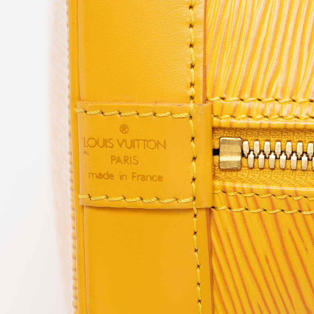 Louis Vuitton Vintage Epi Leather Alma PM Satchel (SHF-PzSHJO)