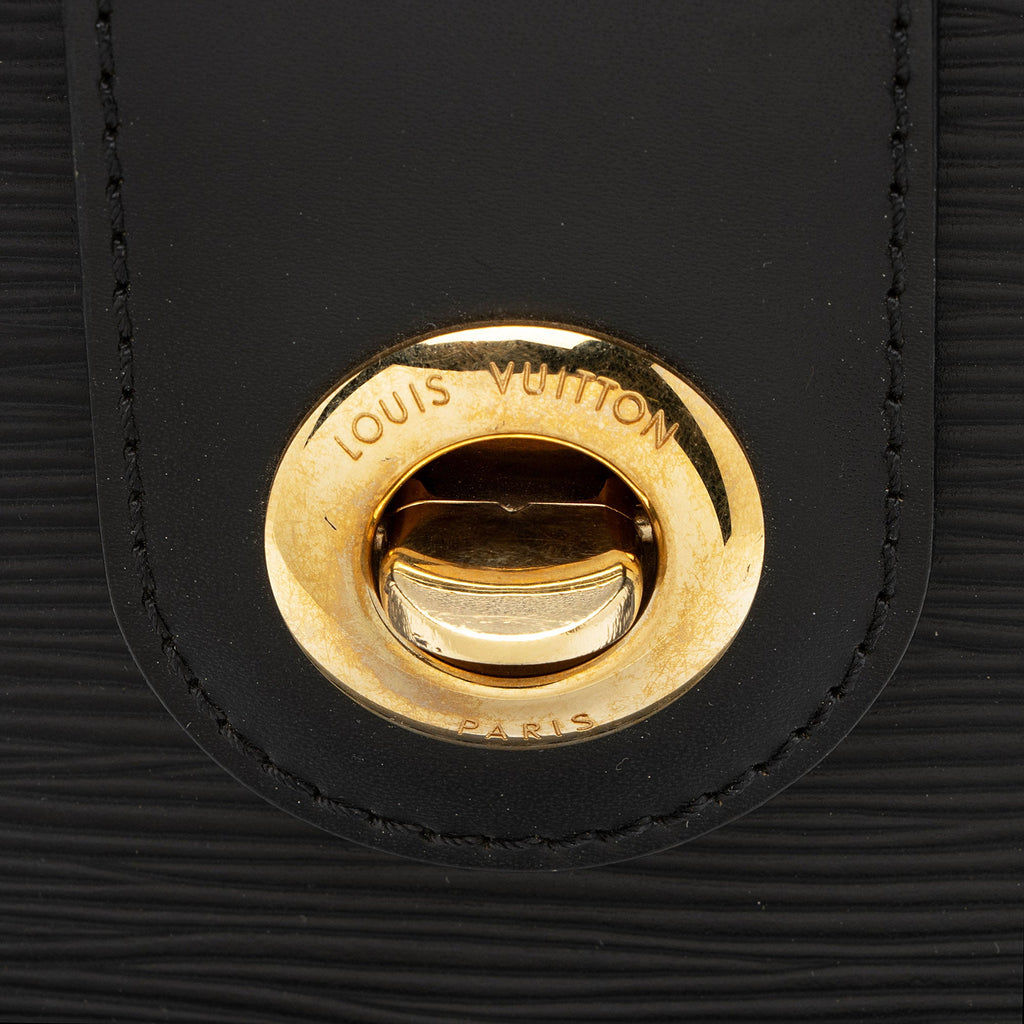 Louis Vuitton Vintage Epi Leather Cluny Shoulder Bag (SHF-d5Ik95)