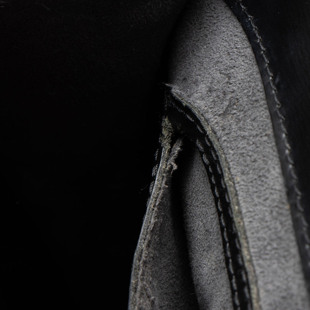 Louis Vuitton Vintage Epi Leather Cluny Shoulder Bag