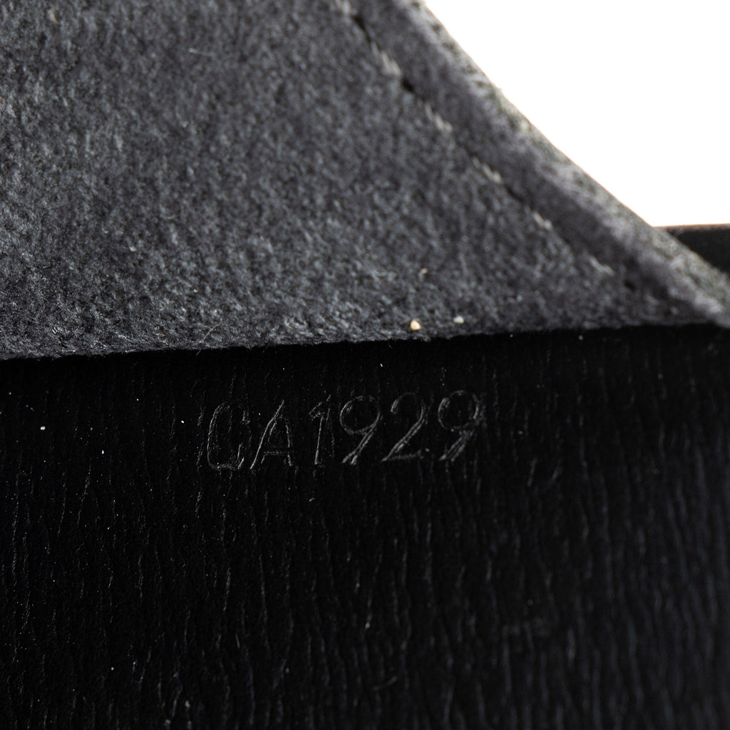 Louis Vuitton Vintage Epi Leather Cluny Shoulder Bag