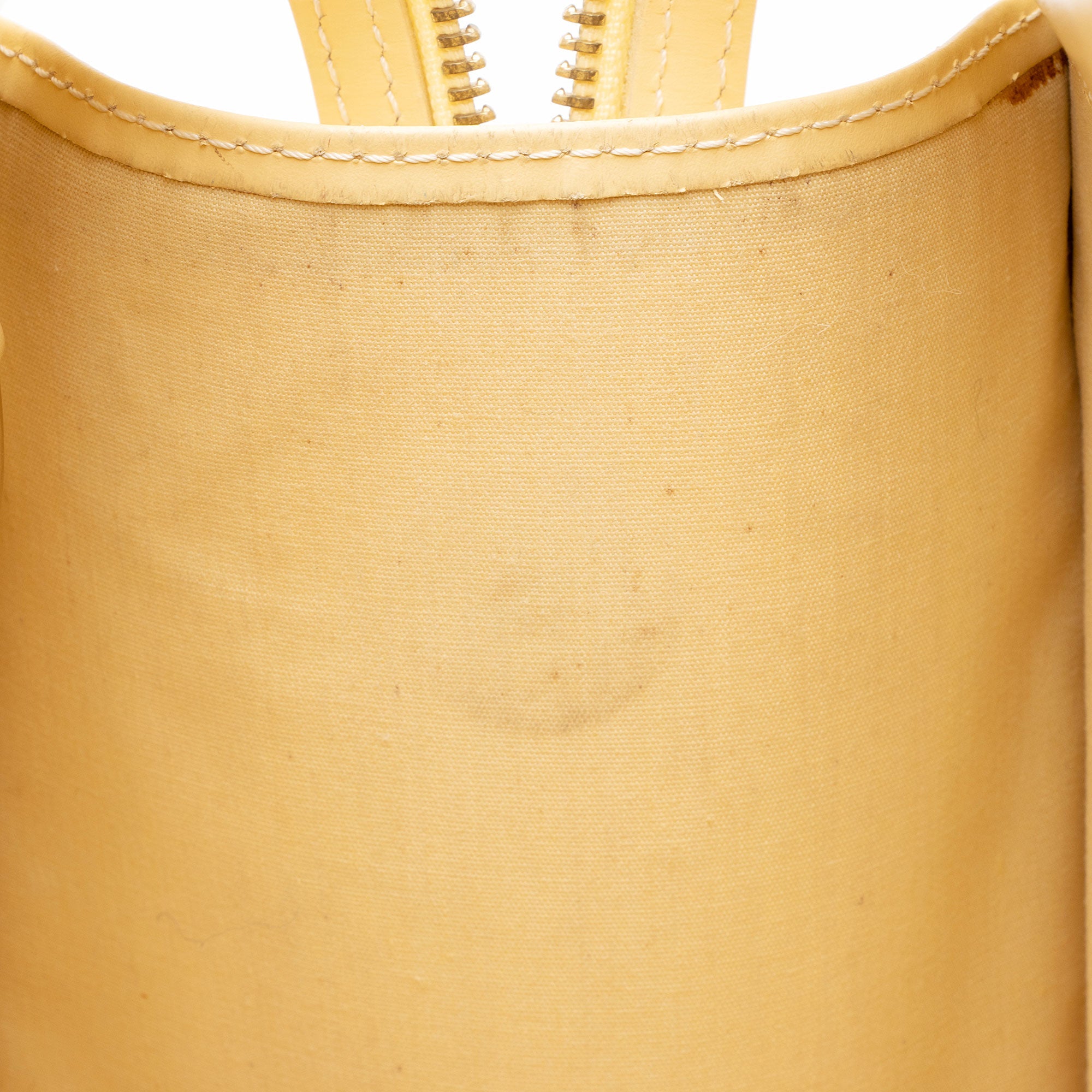 Louis Vuitton Vintage Epi Leather Croisette GM Shoulder Bag