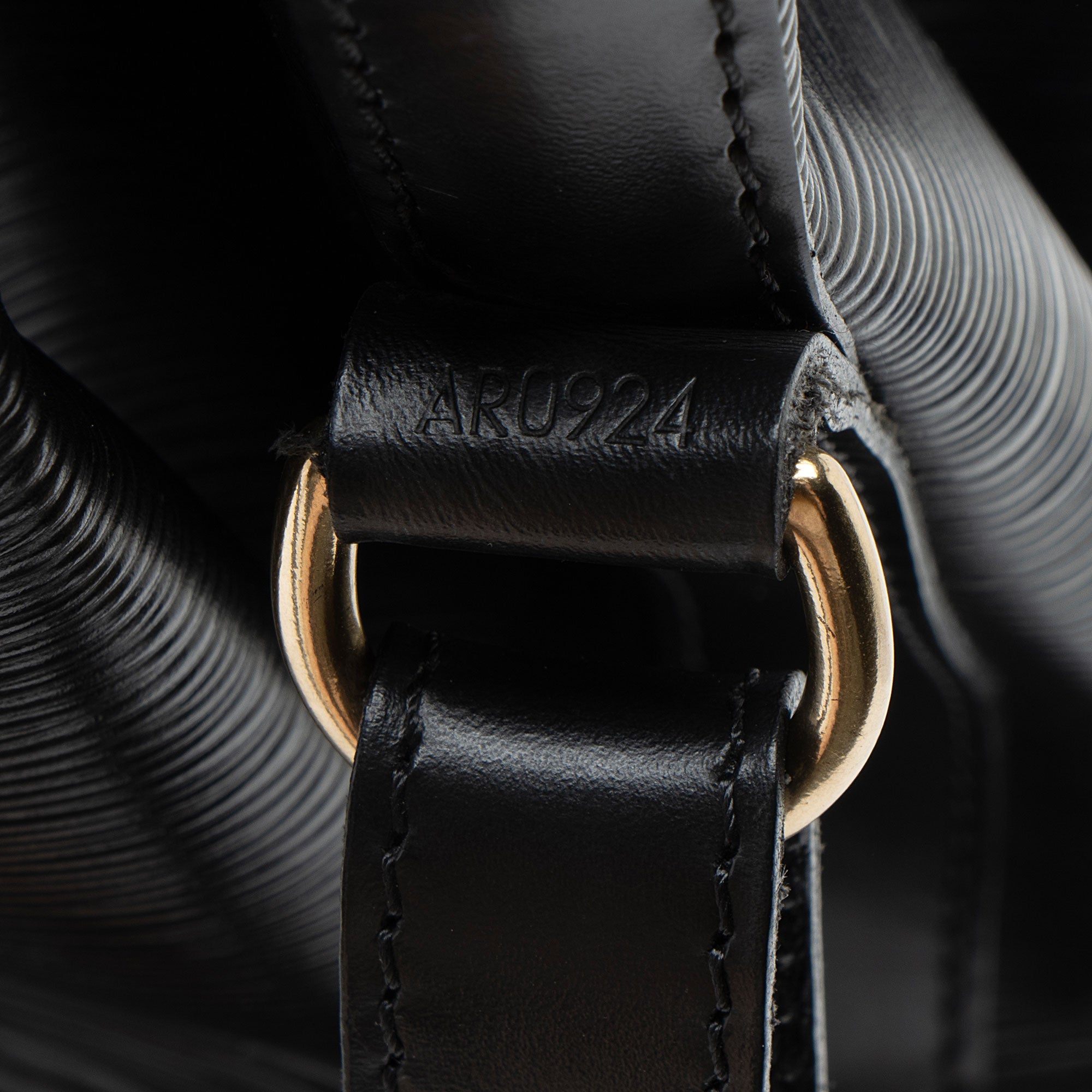 Louis Vuitton Vintage Epi Leather Noe Shoulder Bag