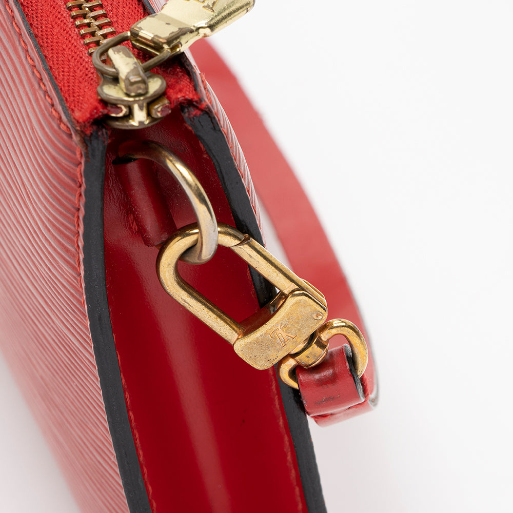Louis Vuitton Vintage Epi Leather Pochette 21 Accessoires (SHF-17834)