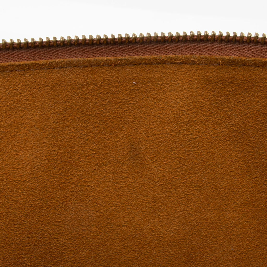 Louis Vuitton Vintage Epi Leather Pochette Accessoires (SHF-23084)