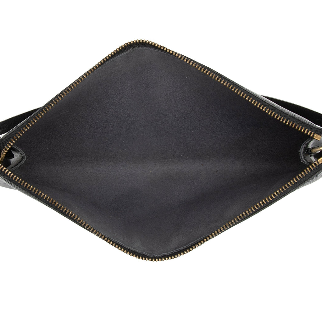 Louis Vuitton Vintage Epi Leather Pochette Accessoires (SHF-CCNQ5c)