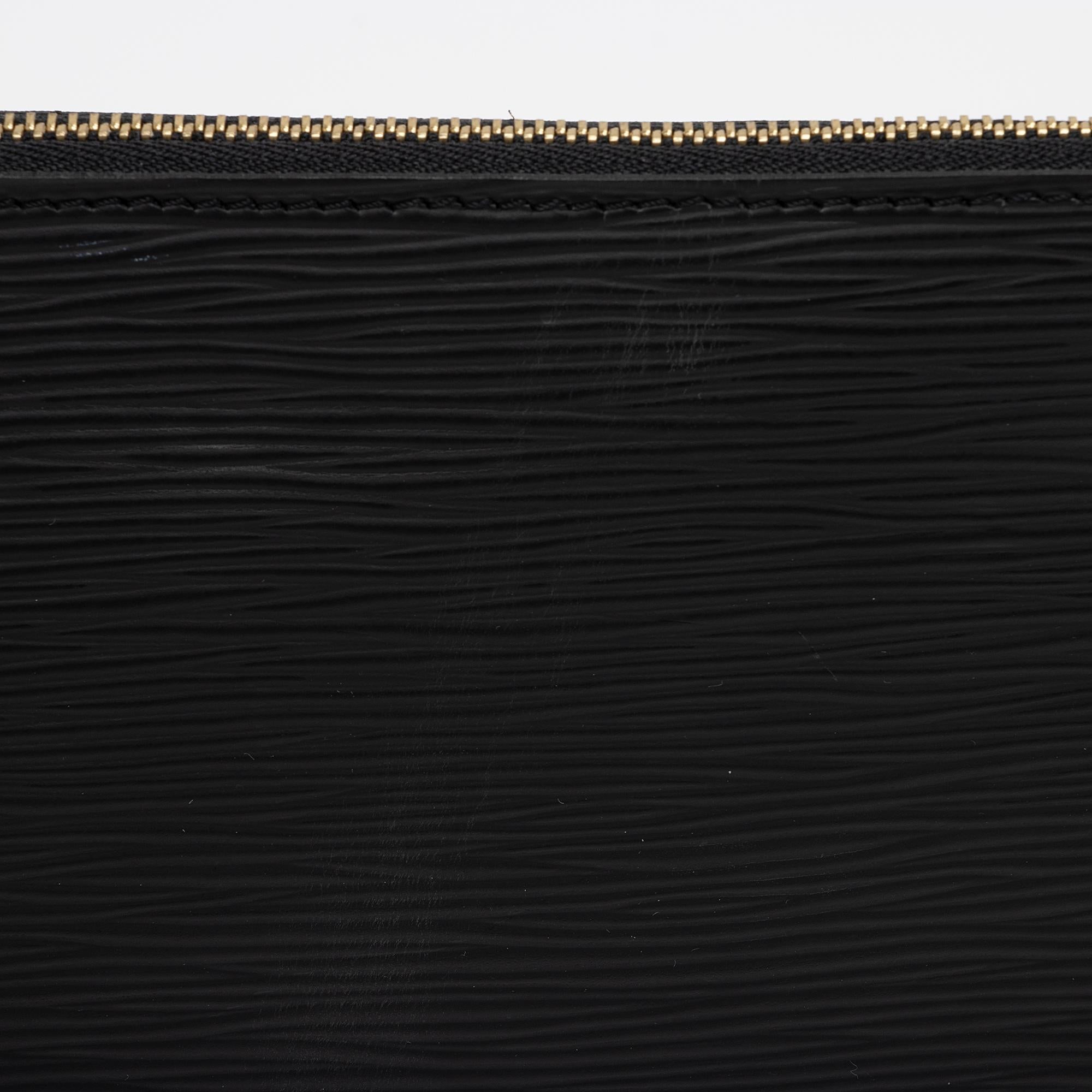 Louis Vuitton Vintage Epi Leather Pochette Accessoires (SHF-YUa4cL)