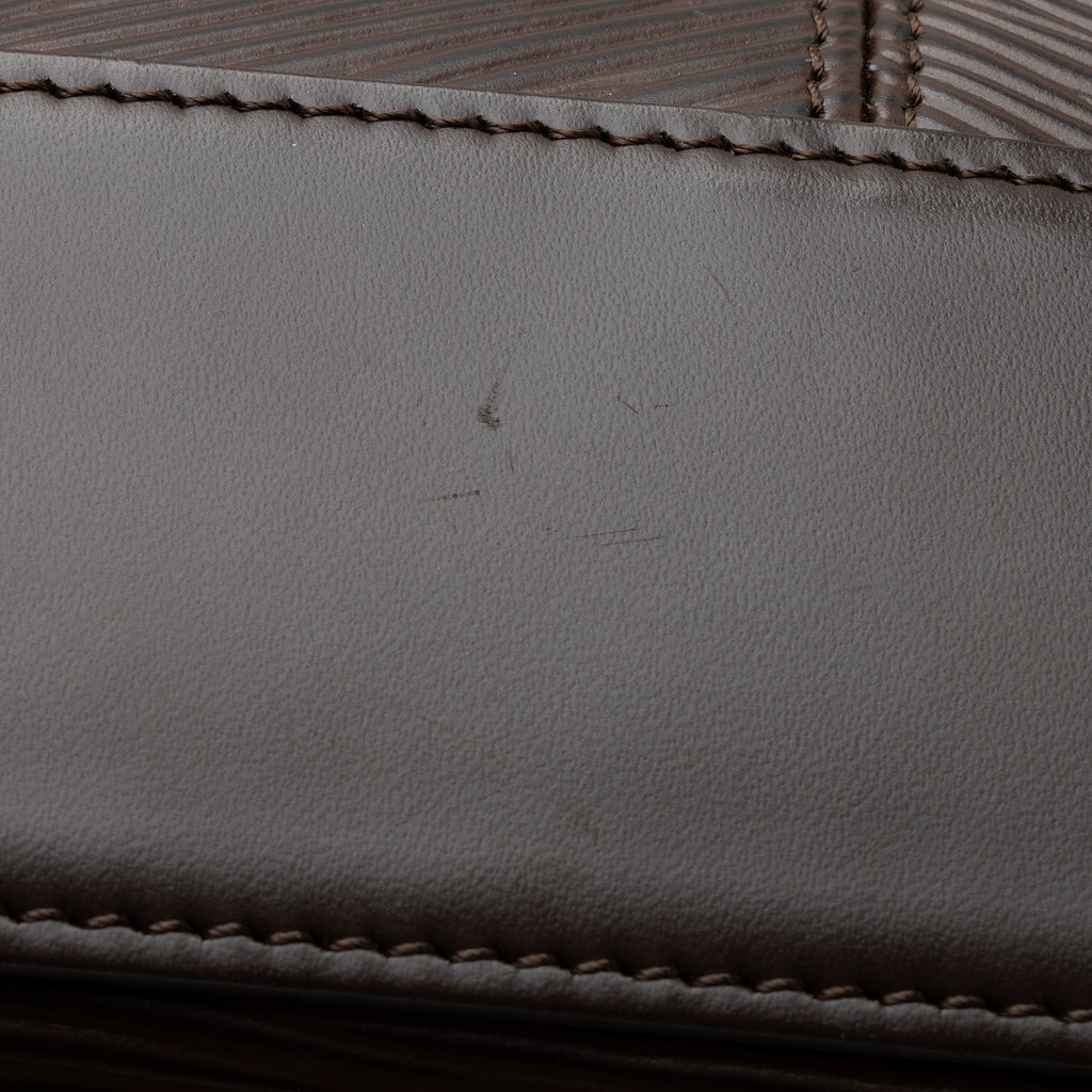 Louis Vuitton Vintage Epi Leather Revuri Shoulder Bag (SHF-22277)