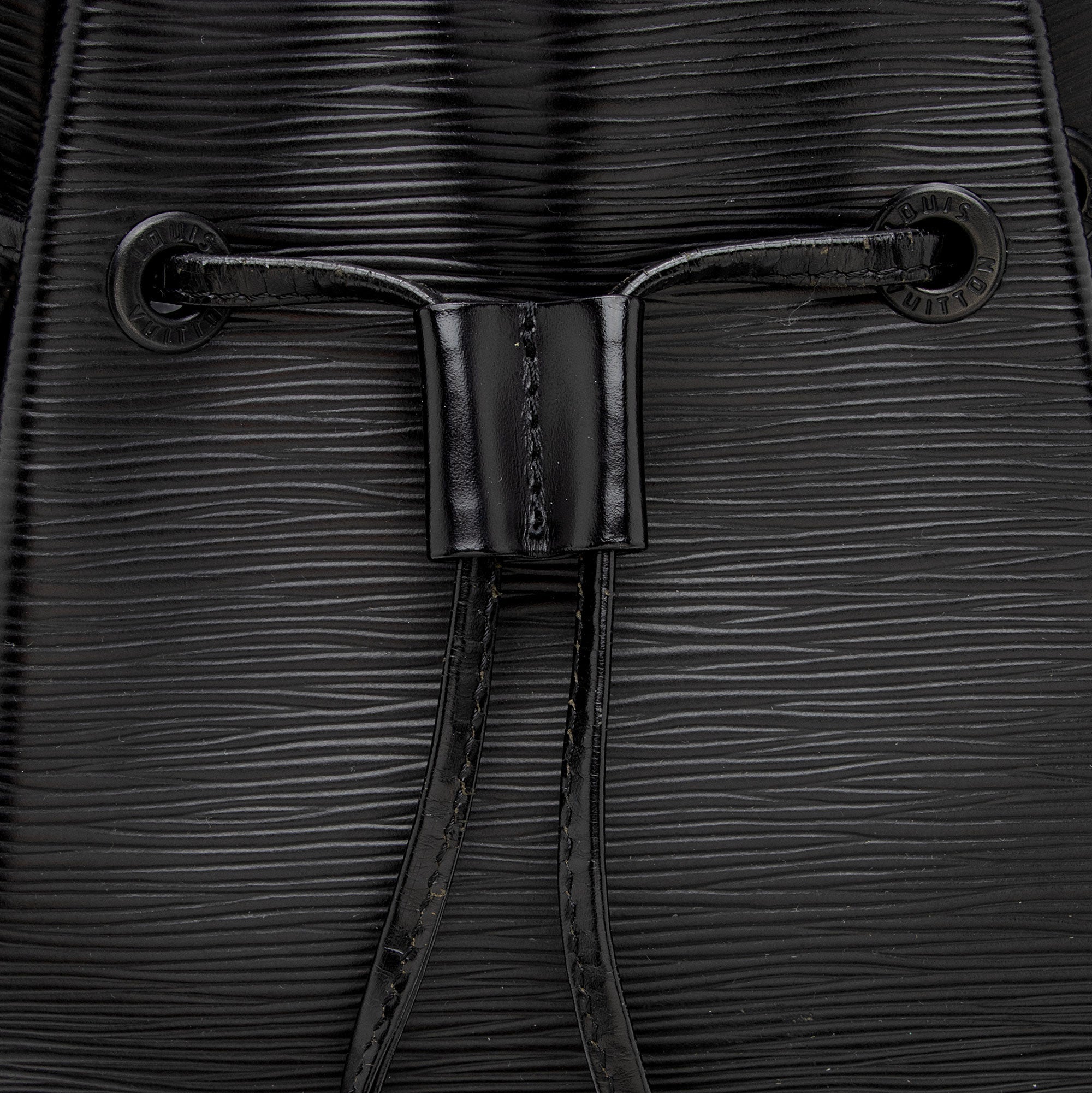Louis Vuitton Vintage Epi Leather Sac A Dos Sling Bag (SHF-MpRcNh)